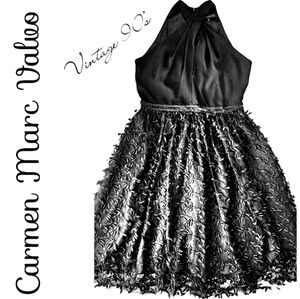 Vintage 90's Carmen Marc Valvo Halter w Keyhole Bodice Textured Feather Lace